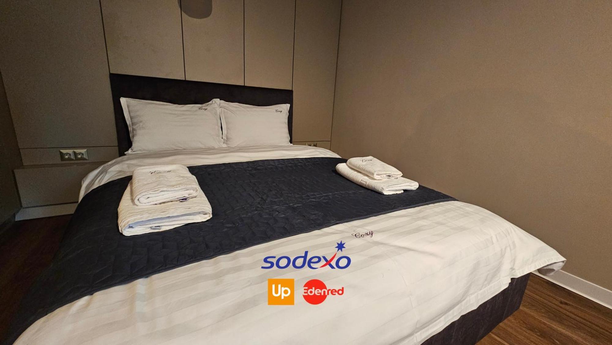 Deluxe Cozy Studios On Central M Eminescu Street #เตอร์กู-มูเรช ภายนอก รูปภาพ