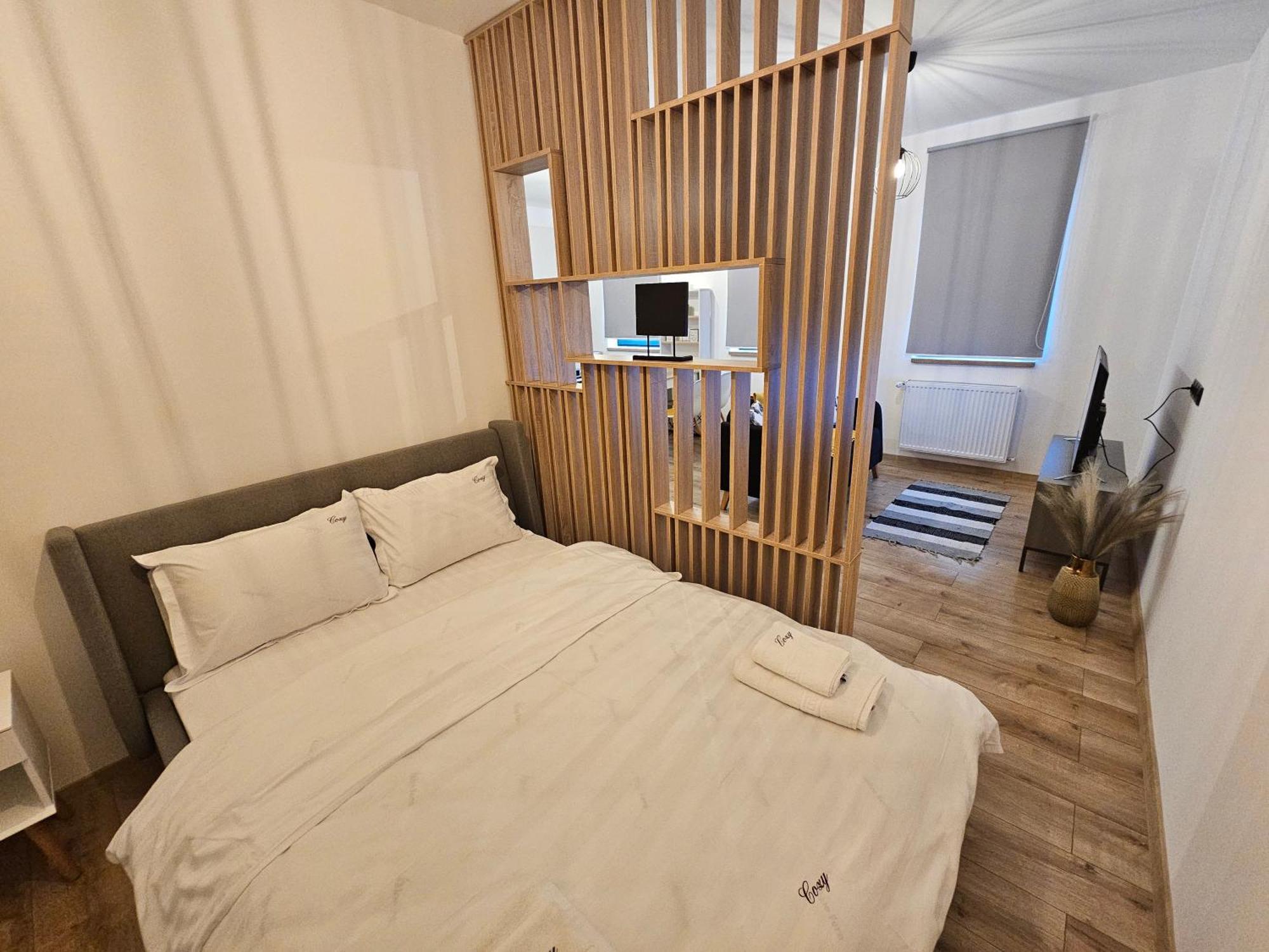 Deluxe Cozy Studios On Central M Eminescu Street #เตอร์กู-มูเรช ภายนอก รูปภาพ
